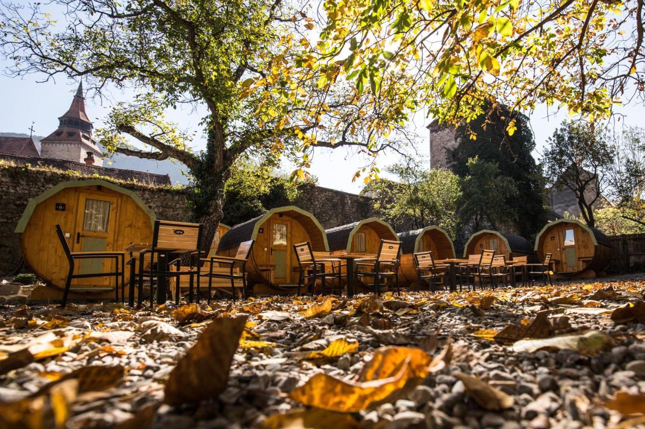 Drachenhaus Urban Village Brassó Kültér fotó